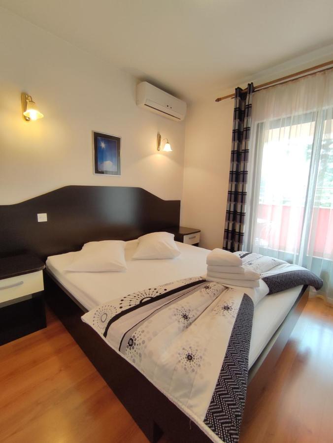 Hotel Prvan Vrgorac Luaran gambar