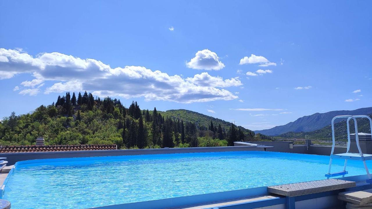 Hotel Prvan Vrgorac Luaran gambar
